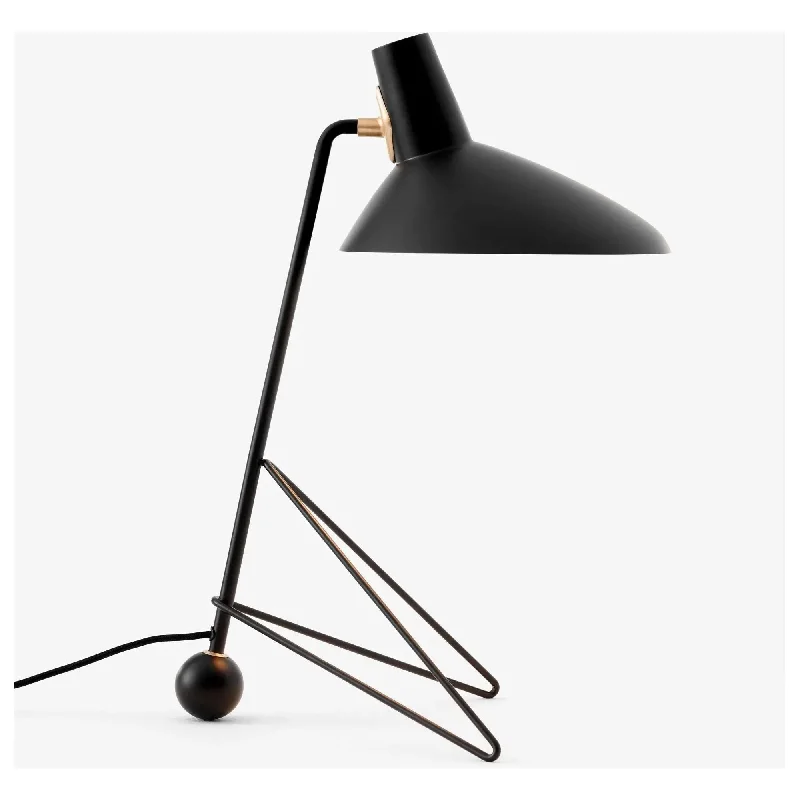 Tripod Table Lamp
