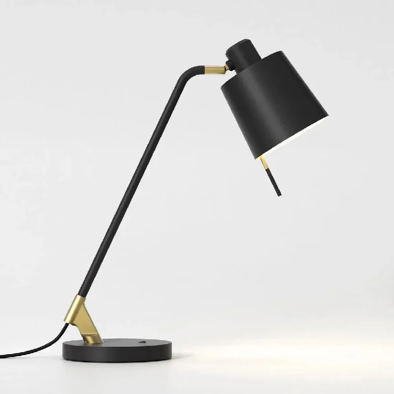 Edward Desk Light