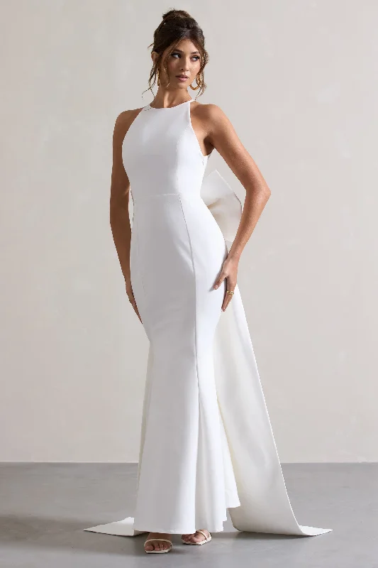 Bestow | White Open-Back Maxi Dress With Oversized White Bow