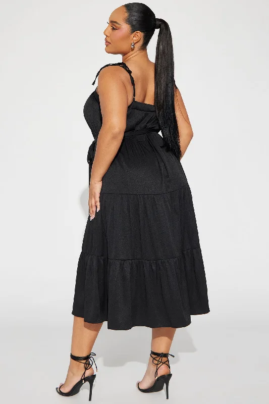 Marilynn Midi Dress - Black