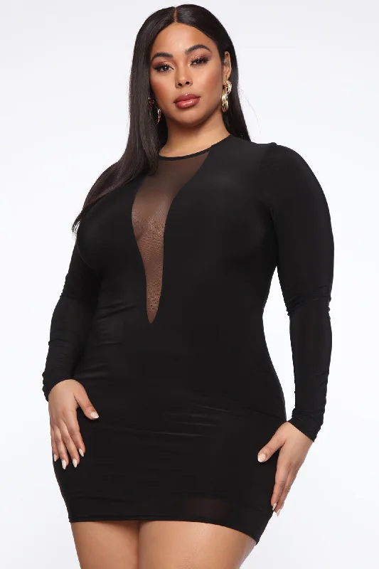 This Just Got Deep Mini Dress - Black