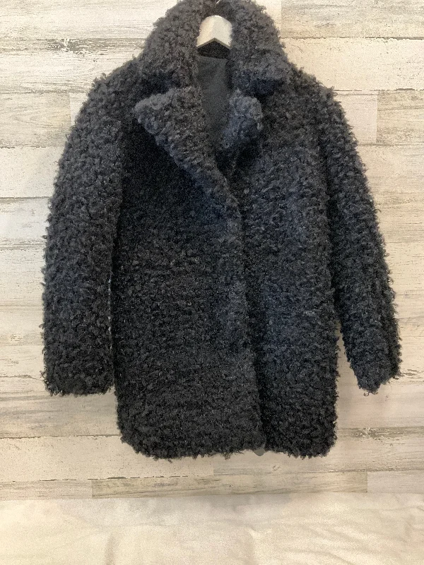 Coat Faux Fur & Sherpa By Clothes Mentor  Size: Xs