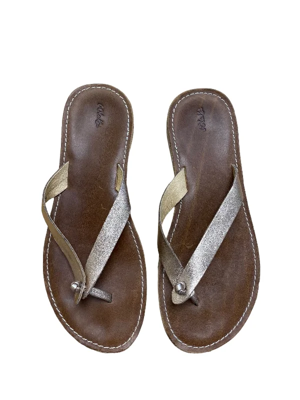 Sandals Flip Flops By Olukai In Brown, Size: 8