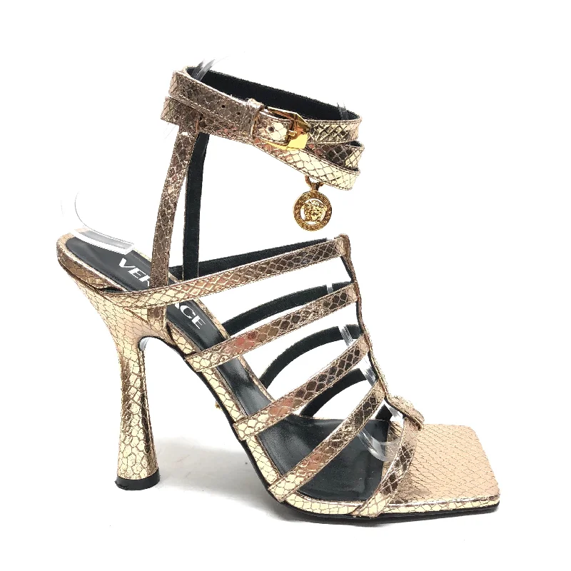 Sandals Luxury Designer By Versace In Gold, Size: 8.5