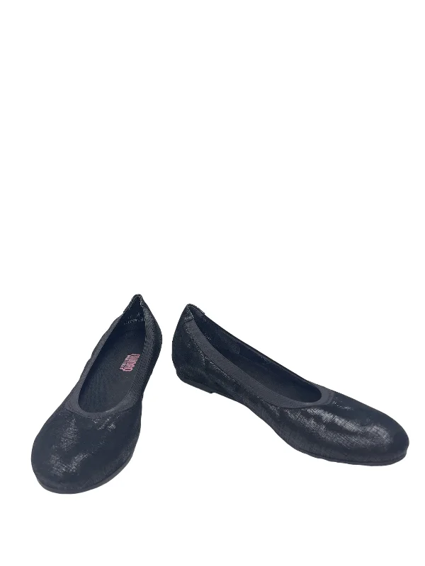 Shoes Flats Ballet By Munro  Size: 11