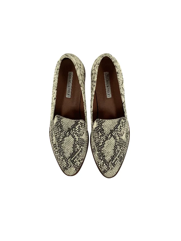 Shoes Flats Loafer Oxford By Chelsea And Violet  Size: 8