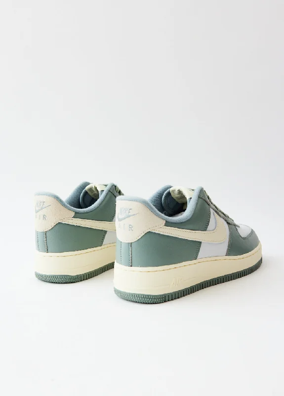 Air Force 1 '07 LX 'Mica Green' Sneakers