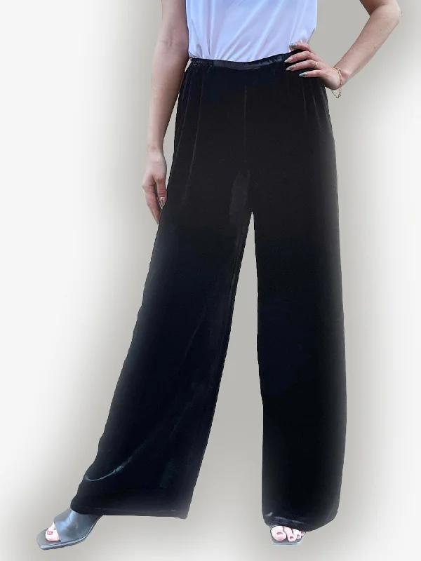 Relaxed Velvet Pant