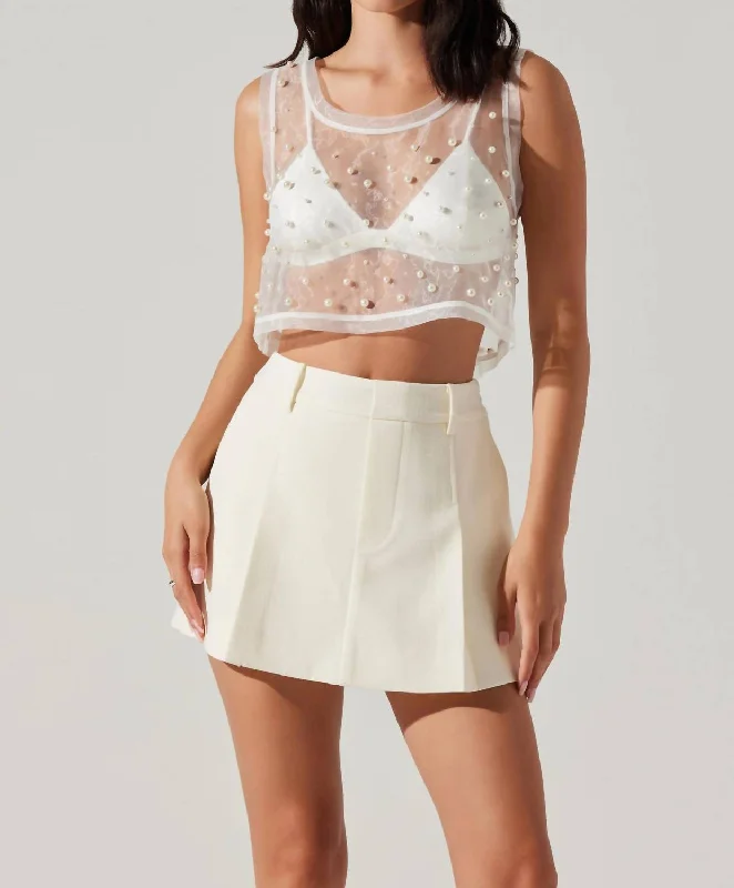 Etheos Cropped Top In White