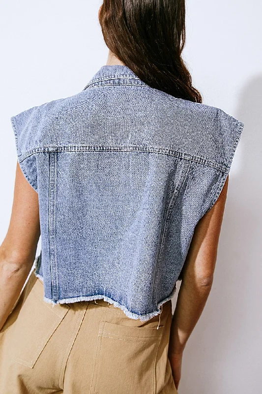 CLAIM TO FAME DENIM VEST