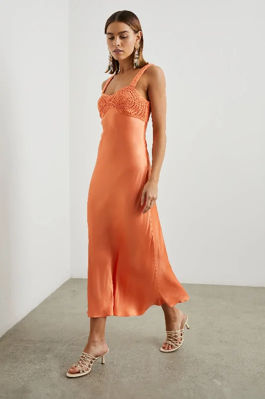 LAURA DRESS - PAPAYA