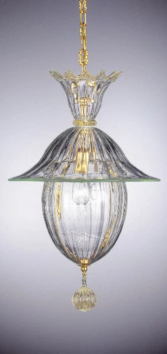 Chandeliers with Multiple Lights for Maximum IlluminationGold Murano Glass Lantern