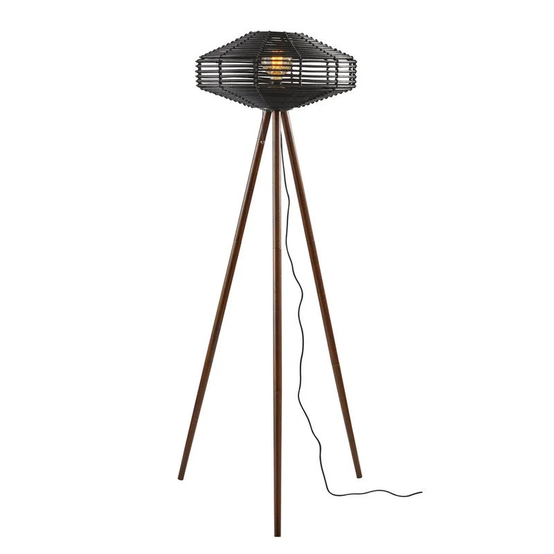Victorian Style Floor Lamp for Traditional and Elegant InteriorsKingston Floor Lamp