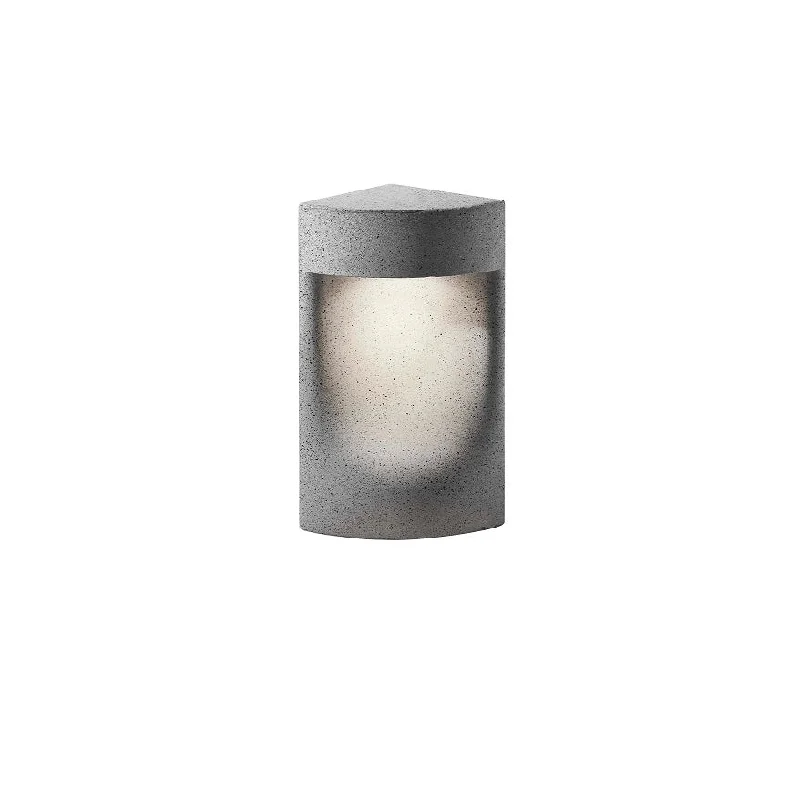 Way Switch Floor Lamp for Multiple Light Intensity LevelsBover Moai Outdoor Floor Lamp Small (B/35)