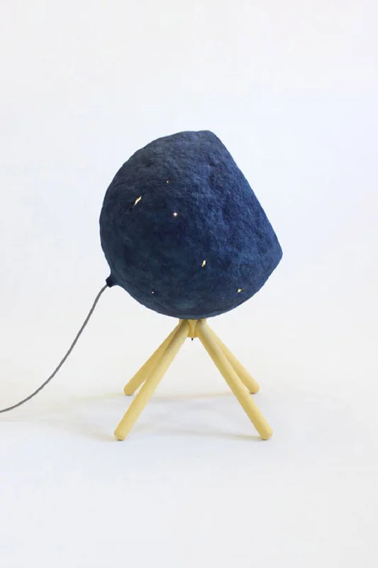 Industrial Style Floor Lamp with Exposed Bulbs for Loft ApartmentsFloor paper pulp lamp Pluto