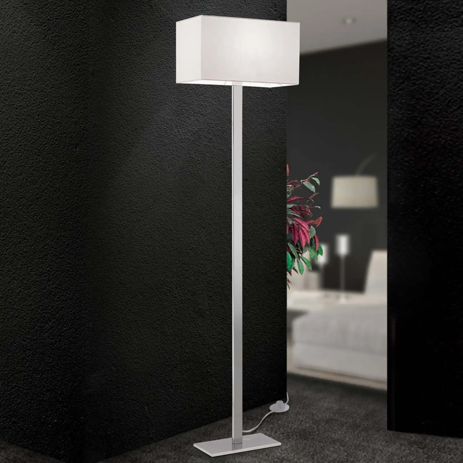 Industrial Style Floor Lamp with Exposed Bulbs for Loft ApartmentsHalo Ambiance