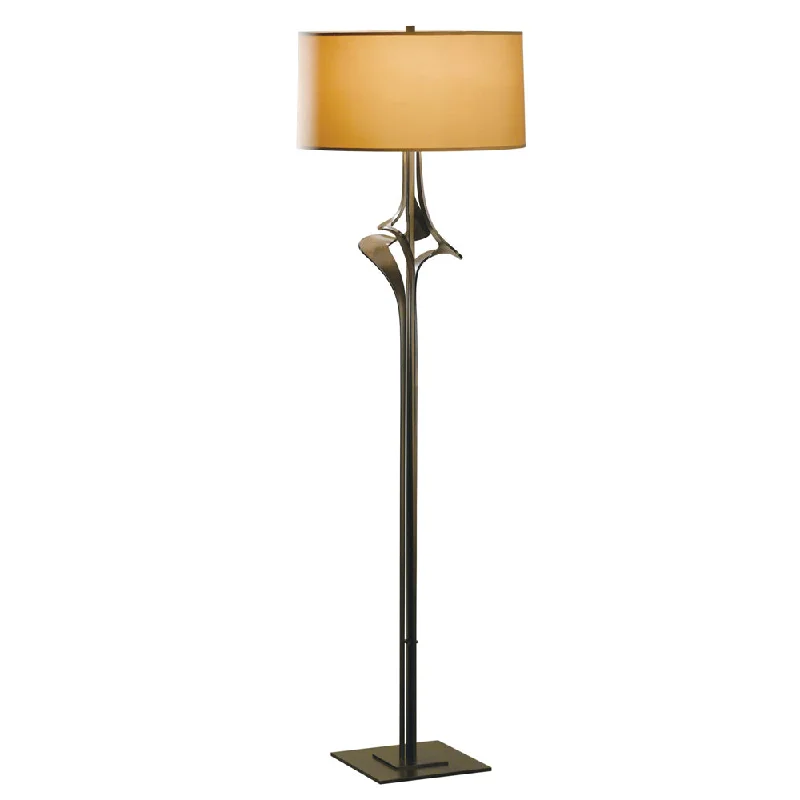 Victorian Style Floor Lamp for Traditional and Elegant InteriorsAntasia Floor Lamp