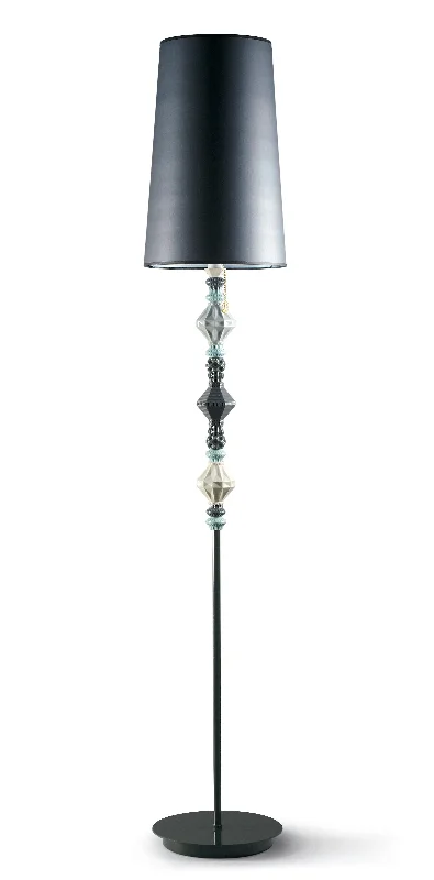 Victorian Style Floor Lamp for Traditional and Elegant InteriorsLladro Belle de Nuit II Floor Lamp
