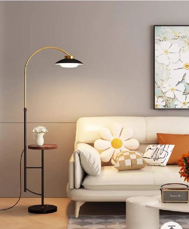 USB Charging Port Floor Lamp for Convenient Device ChargingLUMOSCAPE STAND BRILLIANCE FLOOR LAMP