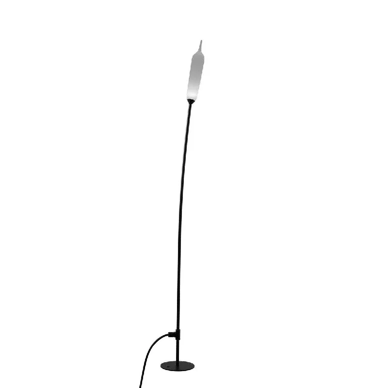 Dimmable Floor Lamp for Adjustable Lighting AmbianceNilo Outdoor Floor Lamp