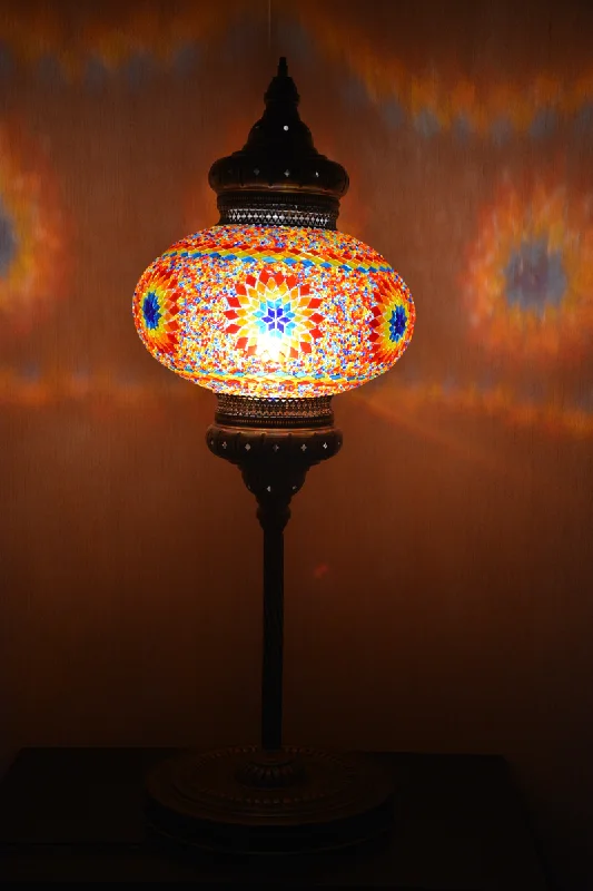Victorian Style Floor Lamp for Traditional and Elegant InteriorsTurkish Moroccan Large Floor Lamp