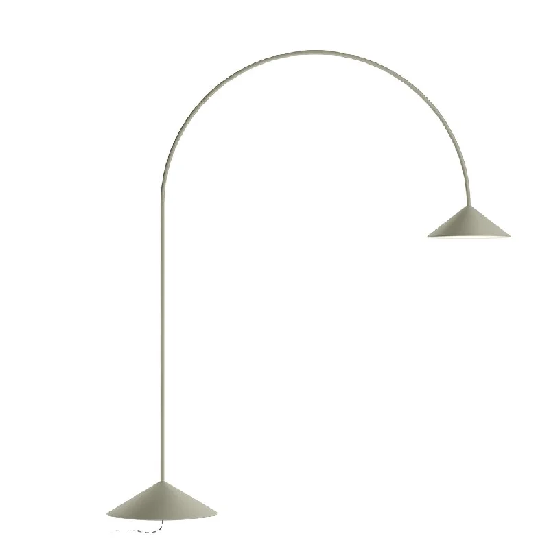 Victorian Style Floor Lamp for Traditional and Elegant InteriorsVibia Out Outdoor Floor Lamp