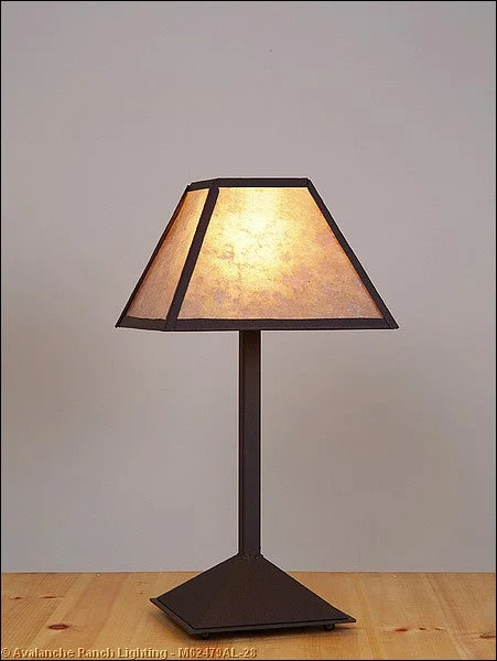 metal table lamps with a matte black finish for a sleek appearanceLamps - Table Lamps